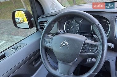 Вантажний фургон Citroen Jumpy 2018 в Івано-Франківську