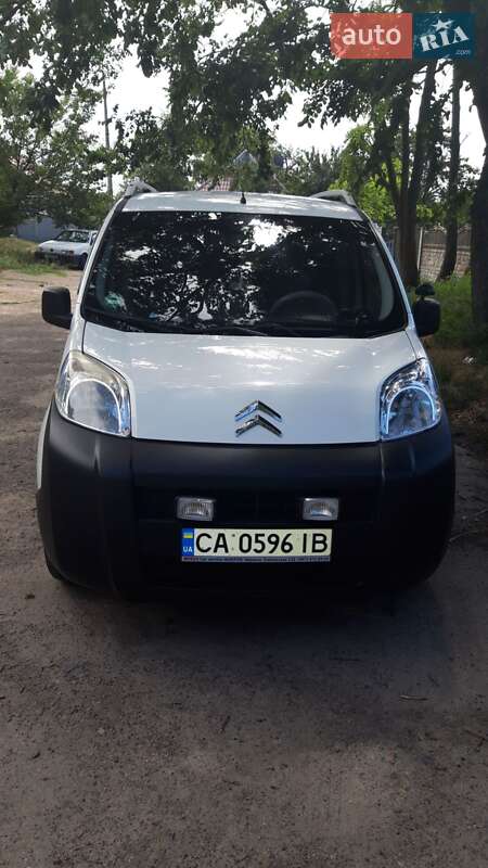 Купе Citroen Nemo 2011 в Смілі