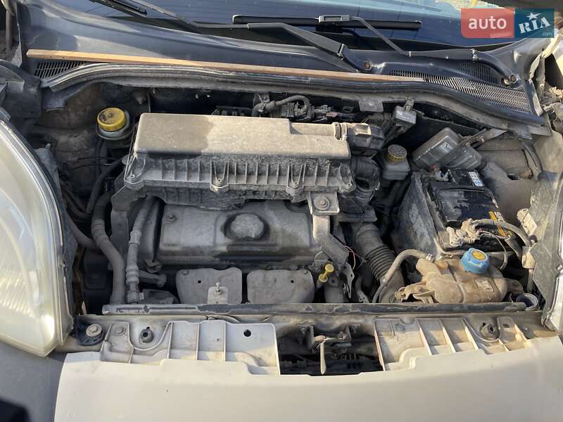 Грузовой фургон Citroen Nemo 2009 в Новом Роздоле фото 6 Грузовой фургон Citroen Nemo 2009 в Новом Роздоле