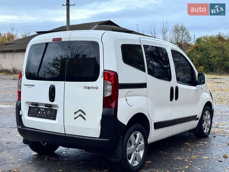 Мінівен Citroen Nemo 2012 в Охтирці