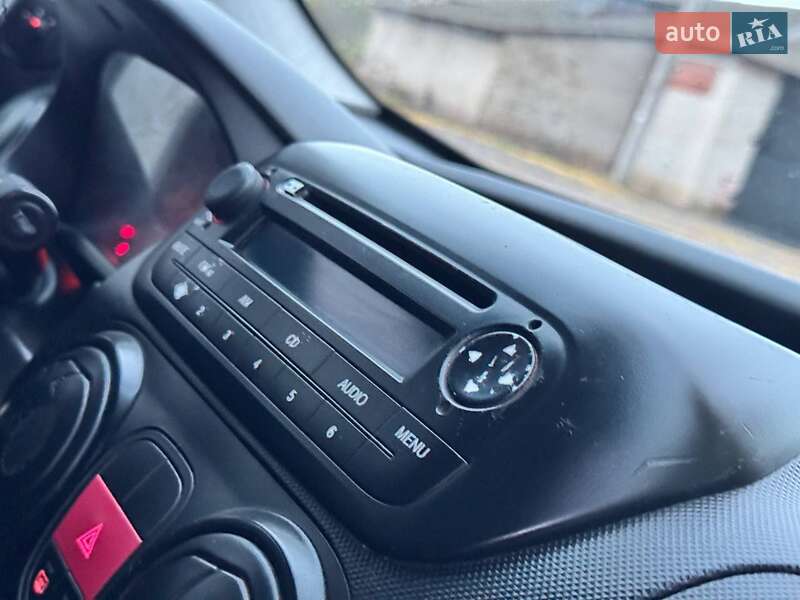 Мінівен Citroen Nemo 2012 в Охтирці