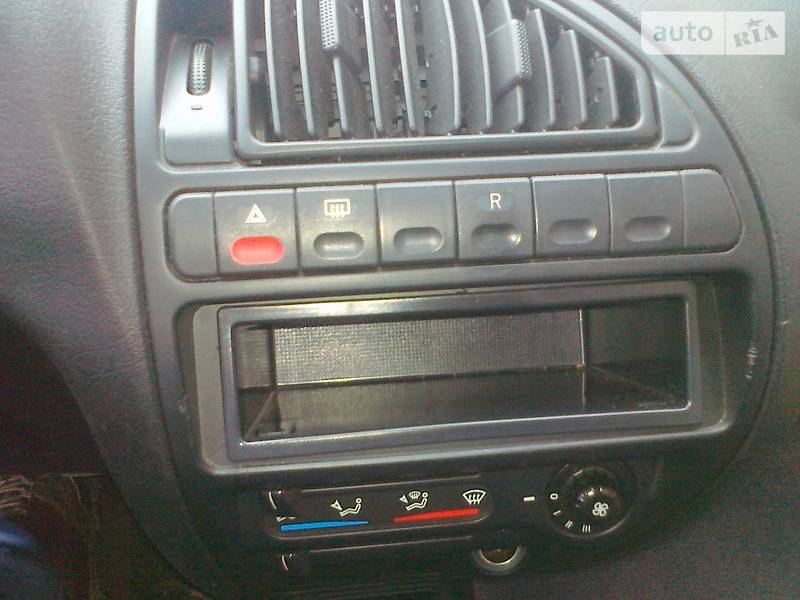 Хэтчбек Citroen Saxo 1998 в Ивано-Франковске