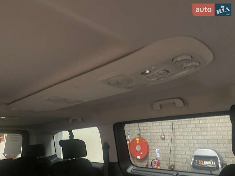 Минивэн Citroen SpaceTourer 2018 в Киеве