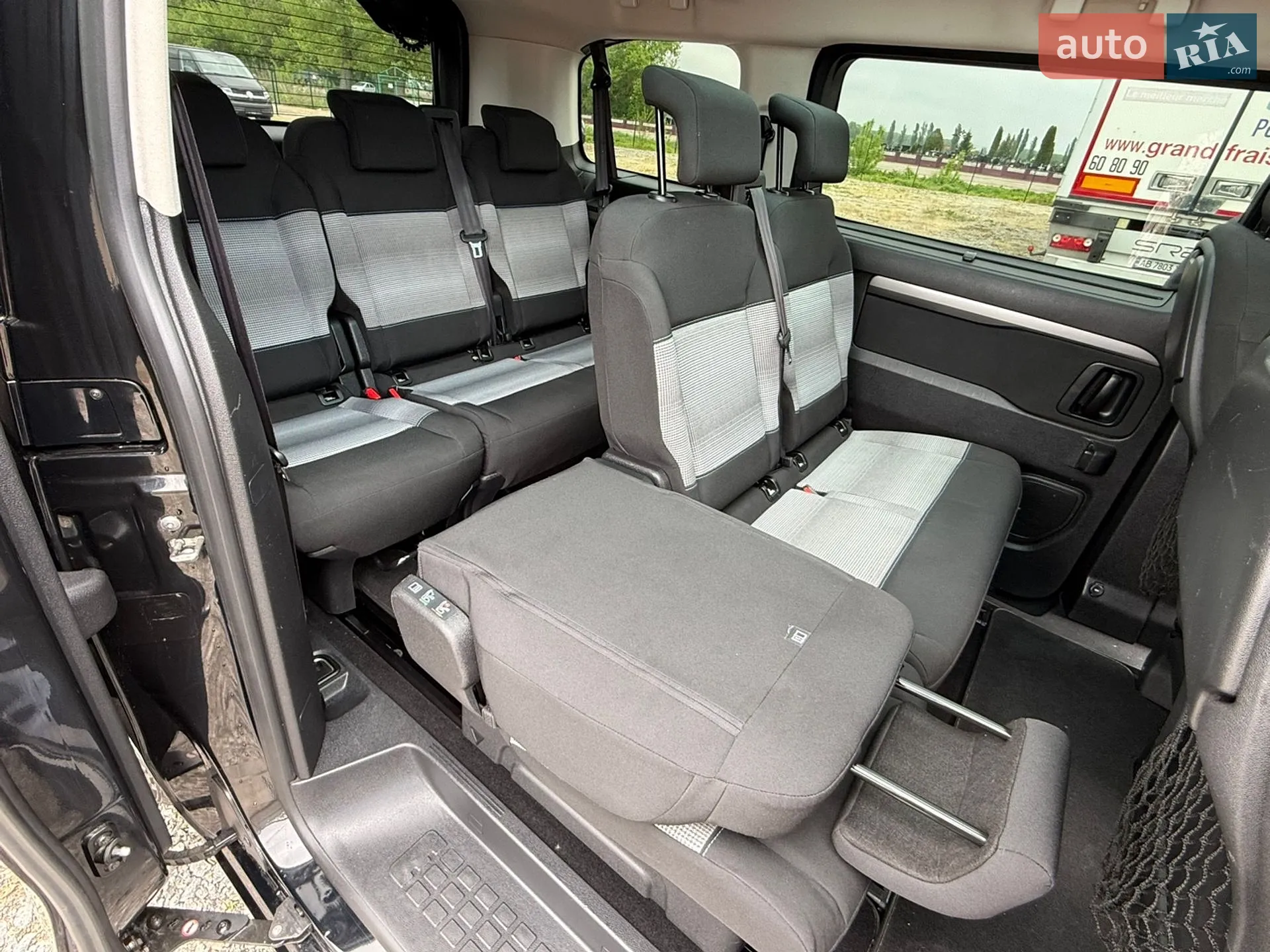 2017 Citroen Spacetourer - мініатюра 63