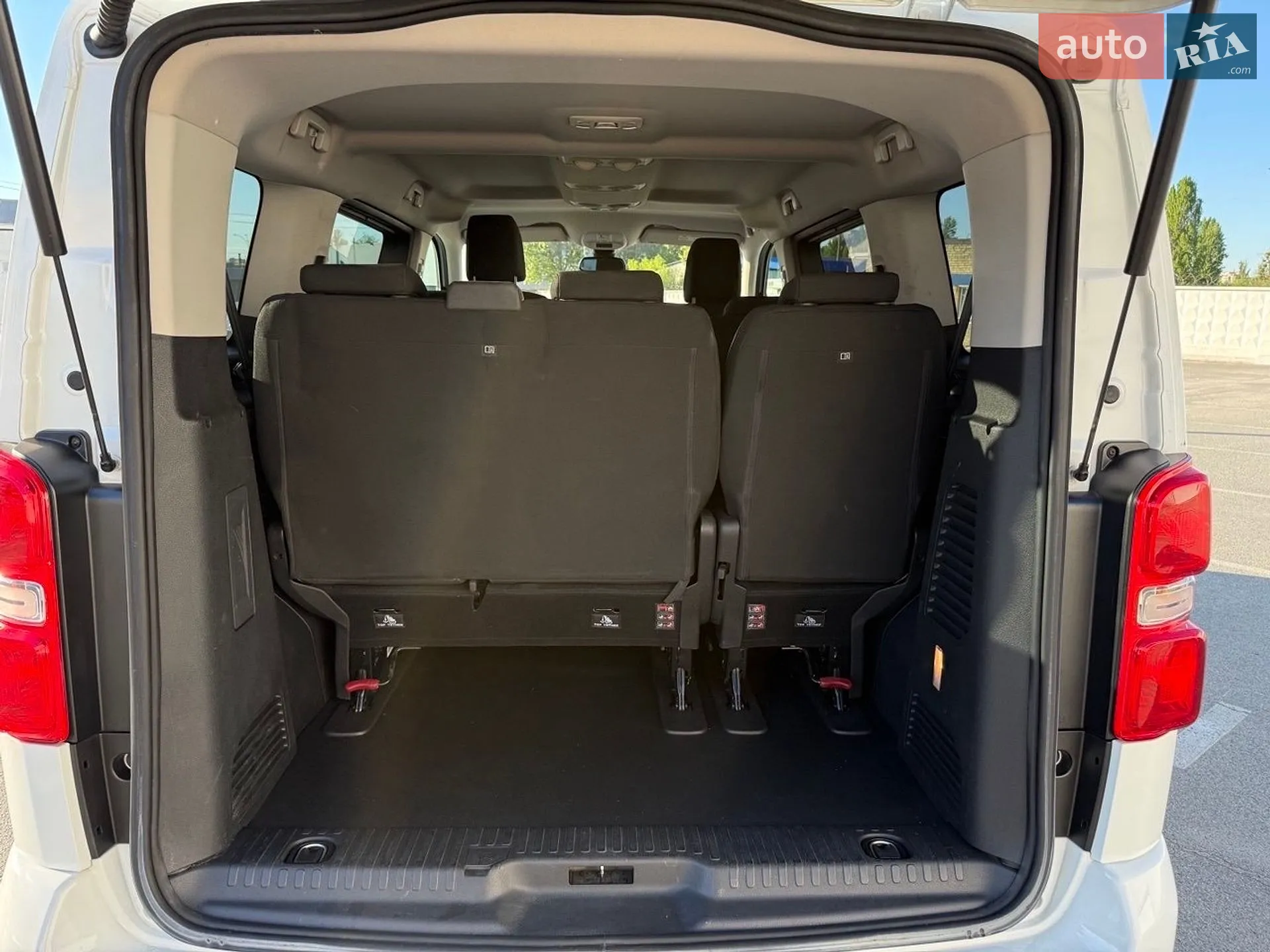 2017 Citroen Spacetourer - мініатюра 8