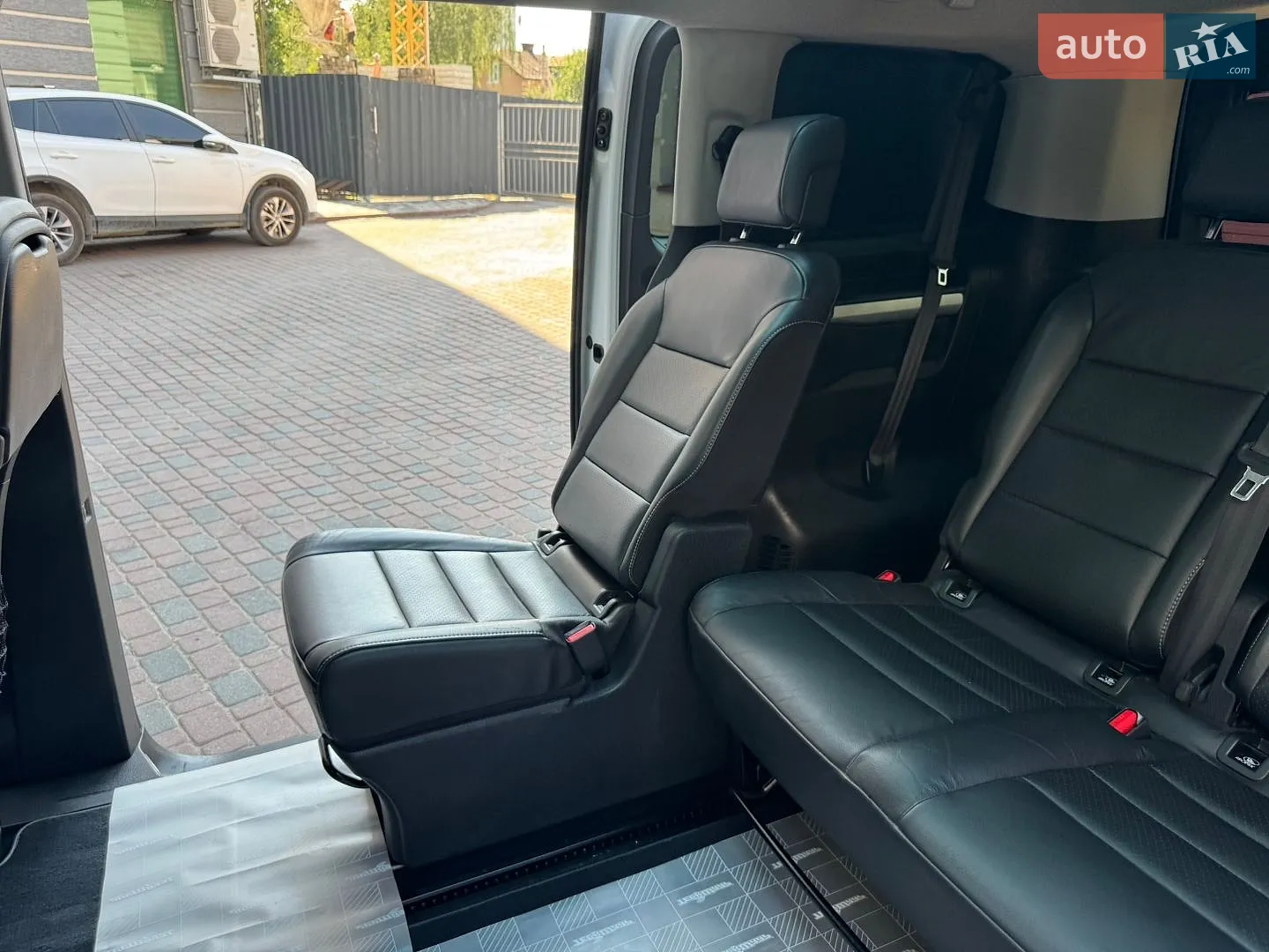 2017 Citroen Spacetourer - мініатюра 151