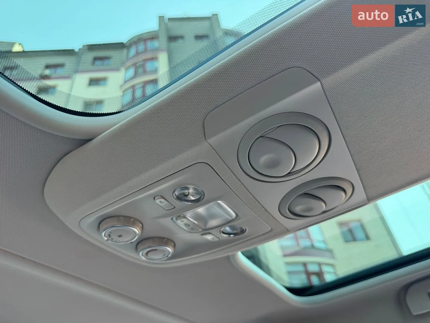 2017 Citroen Spacetourer - мініатюра 156