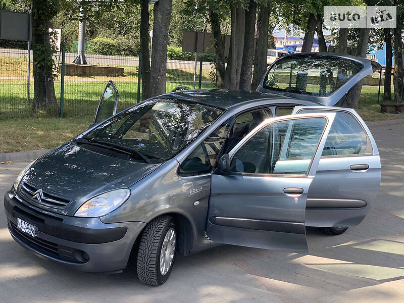 Універсал Citroen Xsara Picasso 2010 в Стрию