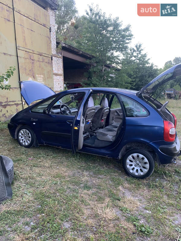 Універсал Citroen Xsara Picasso 2000 в Золочеві