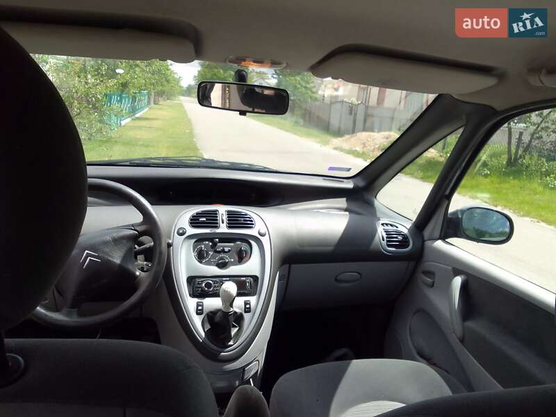 Седан Citroen Xsara Picasso 2005 в Радивилове