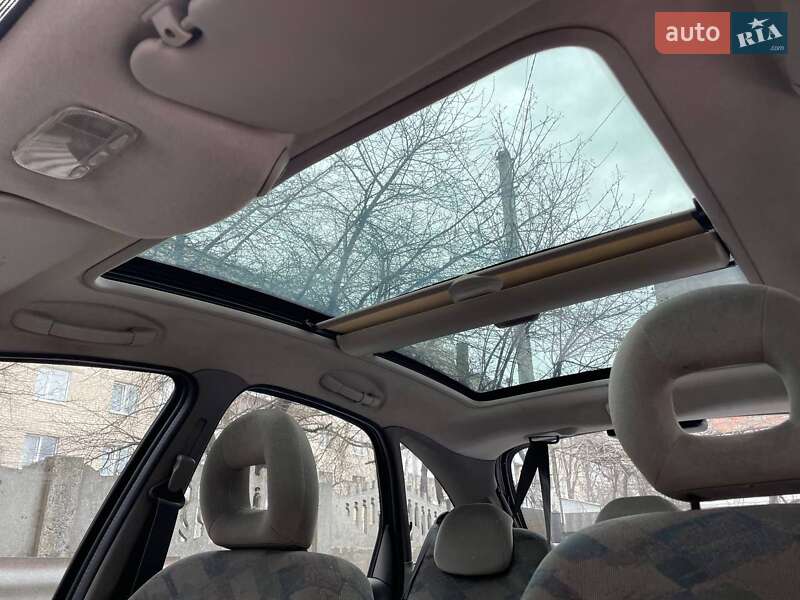 Мінівен Citroen Xsara Picasso 2002 в Луцьку