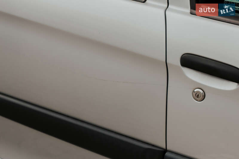 Мінівен Citroen Xsara Picasso 2005 в Львові