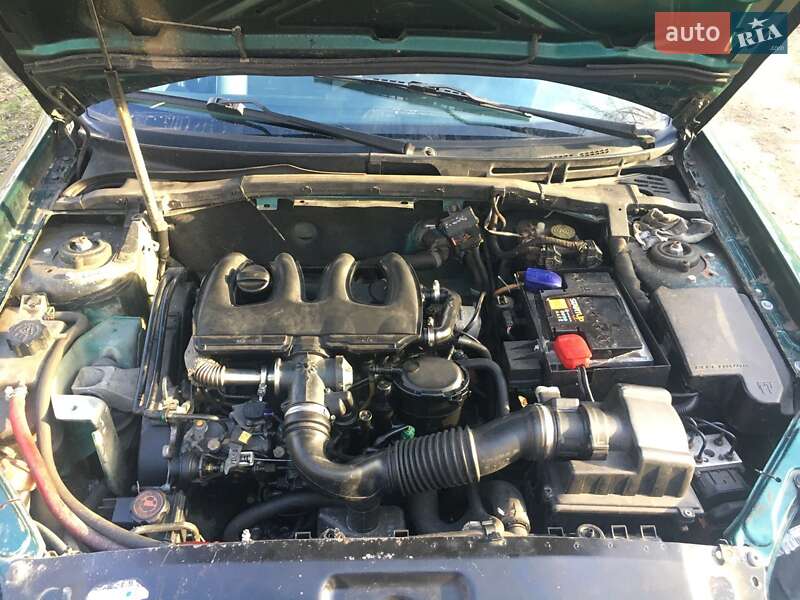 Мінівен Citroen Xsara Picasso 2001 в Лозовій