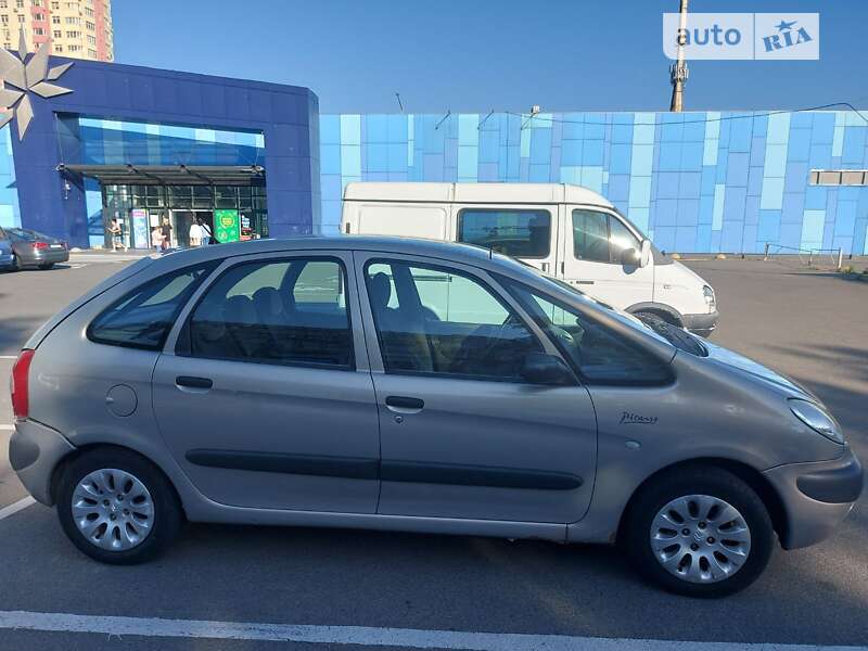 Мінівен Citroen Xsara Picasso 2002 в Києві