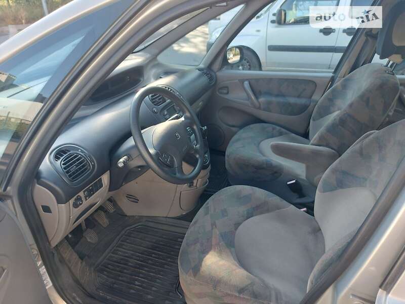 Мінівен Citroen Xsara Picasso 2002 в Києві
