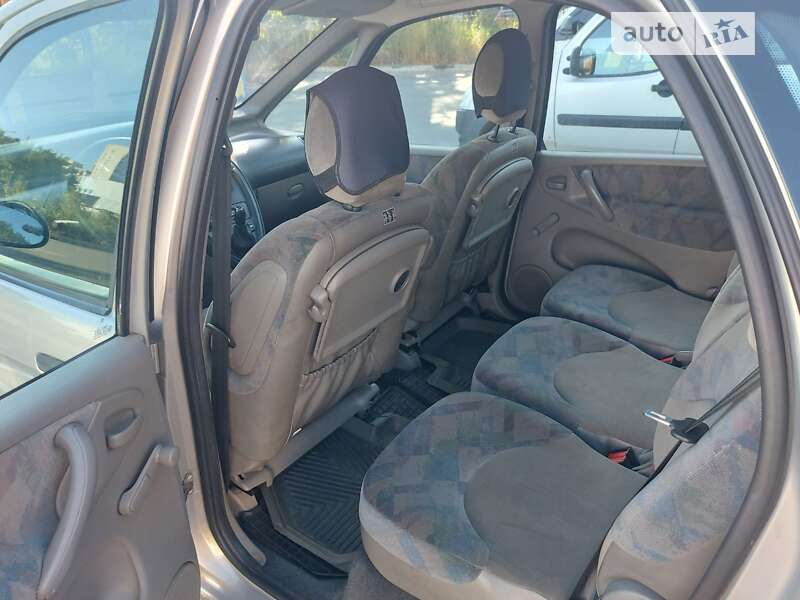 Мінівен Citroen Xsara Picasso 2002 в Києві
