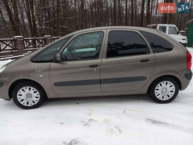 Минивэн Citroen Xsara Picasso 2010 в Славуте фото 10 Минивэн Citroen Xsara Picasso 2010 в Славуте