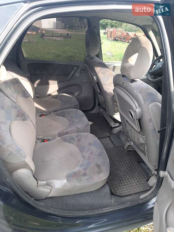 Мінівен Citroen Xsara Picasso 2001 в Хмельницькому фото 4 Мінівен Citroen Xsara Picasso 2001 в Хмельницькому
