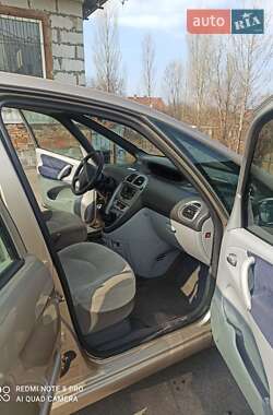 Минивэн Citroen Xsara Picasso 2004 в 
