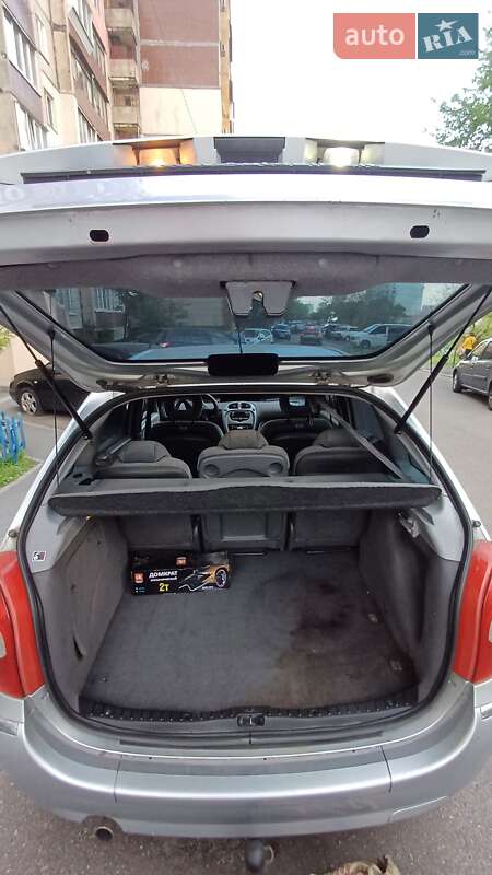 Минивэн Citroen Xsara Picasso 2004 в Киеве фото 13 Минивэн Citroen Xsara Picasso 2004 в Киеве