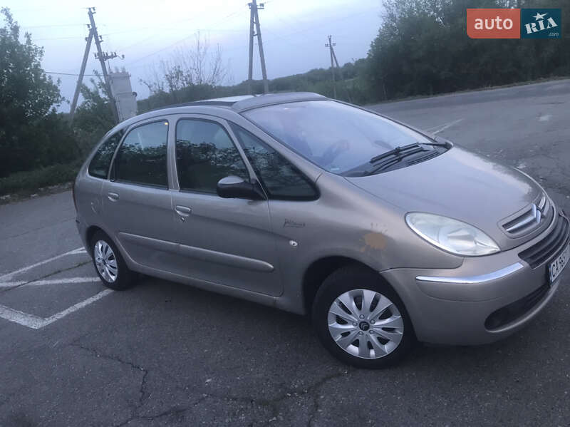 Минивэн Citroen Xsara Picasso 2006 в Корсуне-Шевченковском фото 3 Минивэн Citroen Xsara Picasso 2006 в Корсуне-Шевченковском