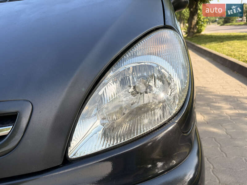 Минивэн Citroen Xsara Picasso 2002 в Сокале