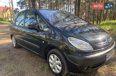 Минивэн Citroen Xsara Picasso 2002 в 