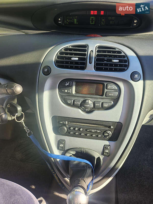 Минивэн Citroen Xsara Picasso 2006 в Луцке фото 7 Минивэн Citroen Xsara Picasso 2006 в Луцке