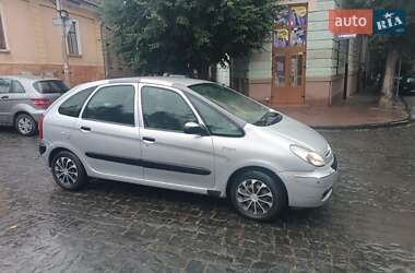Мінівен Citroen Xsara Picasso 2002 в Чернівцях