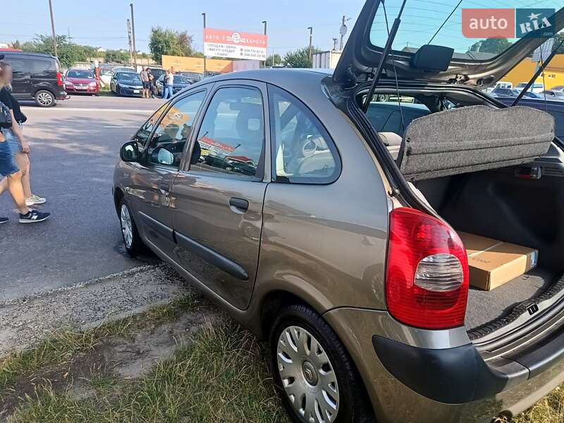 Минивэн Citroen Xsara Picasso 2010 в Ровно фото 12 Минивэн Citroen Xsara Picasso 2010 в Ровно