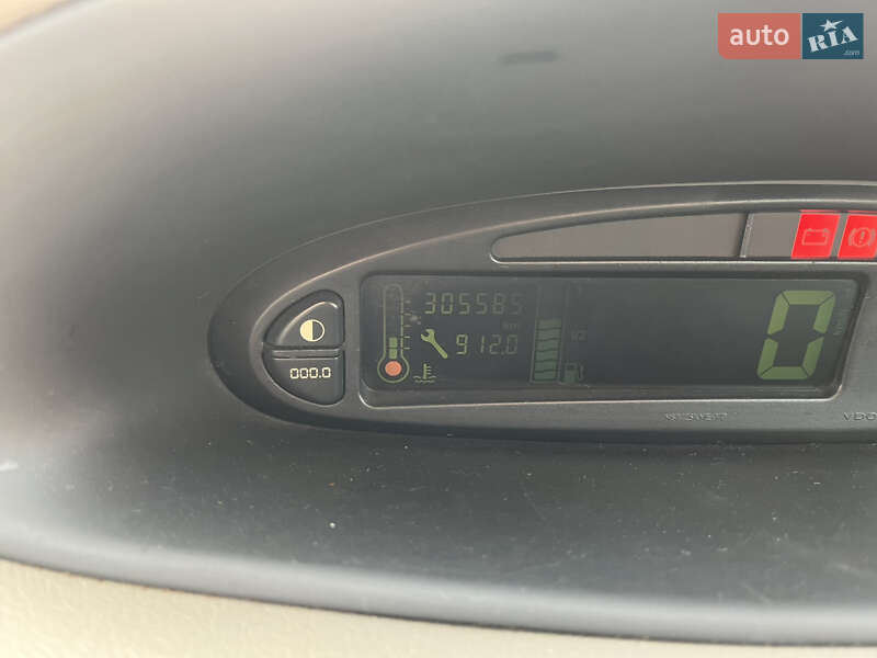 Мінівен Citroen Xsara Picasso 2000 в Луцьку