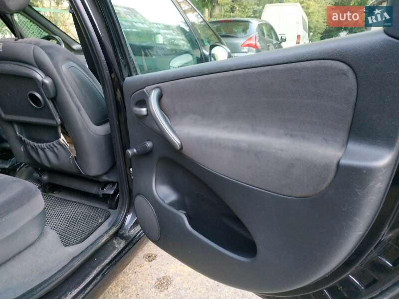 Мінівен Citroen Xsara Picasso 2009 в Рівному фото 12 Мінівен Citroen Xsara Picasso 2009 в Рівному