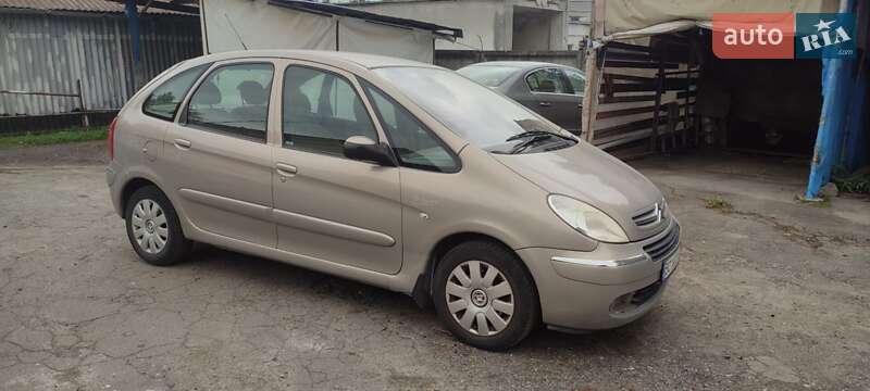 Мінівен Citroen Xsara Picasso 2005 в Львові фото 13 Мінівен Citroen Xsara Picasso 2005 в Львові