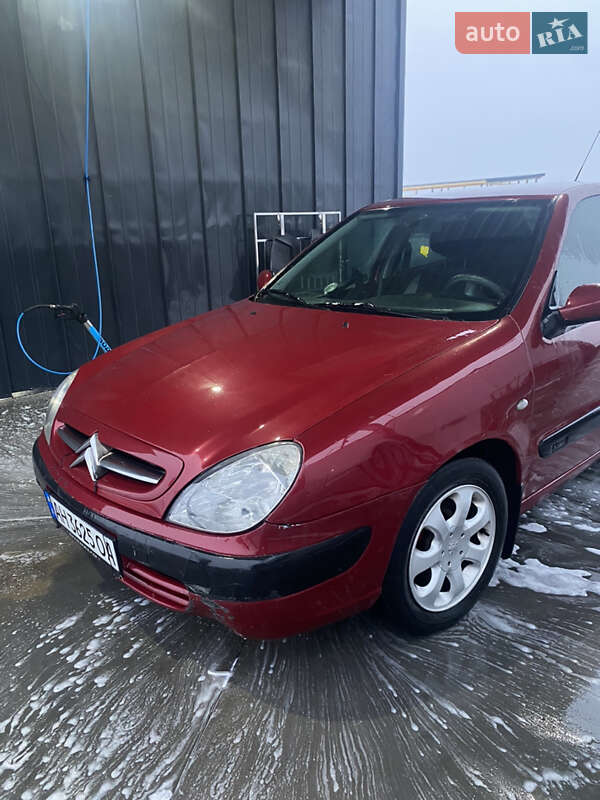 Хэтчбек Citroen Xsara 2002 в Тячеве