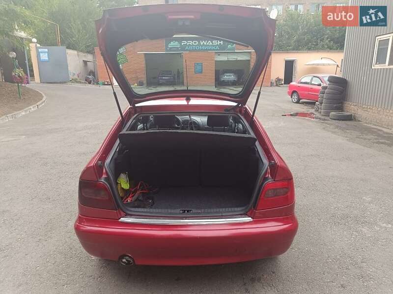 Хэтчбек Citroen Xsara 2003 в Запорожье