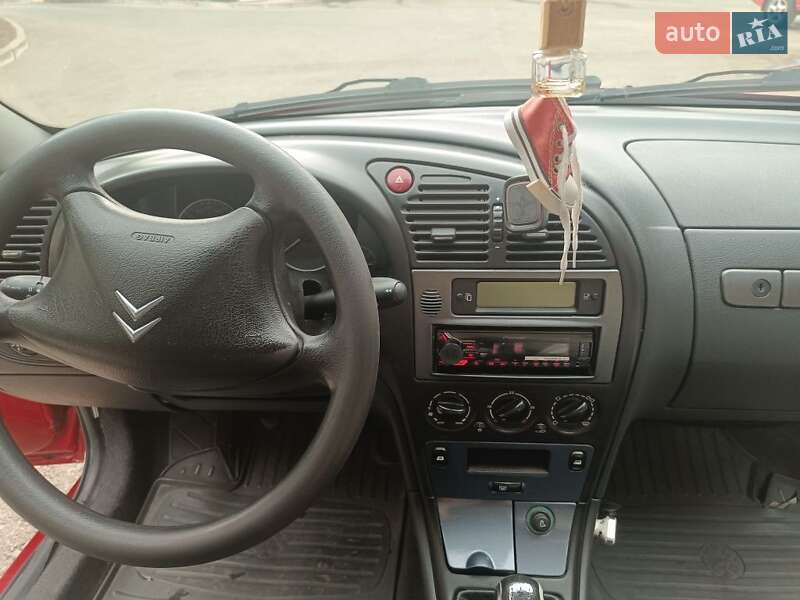 Хэтчбек Citroen Xsara 2003 в Запорожье