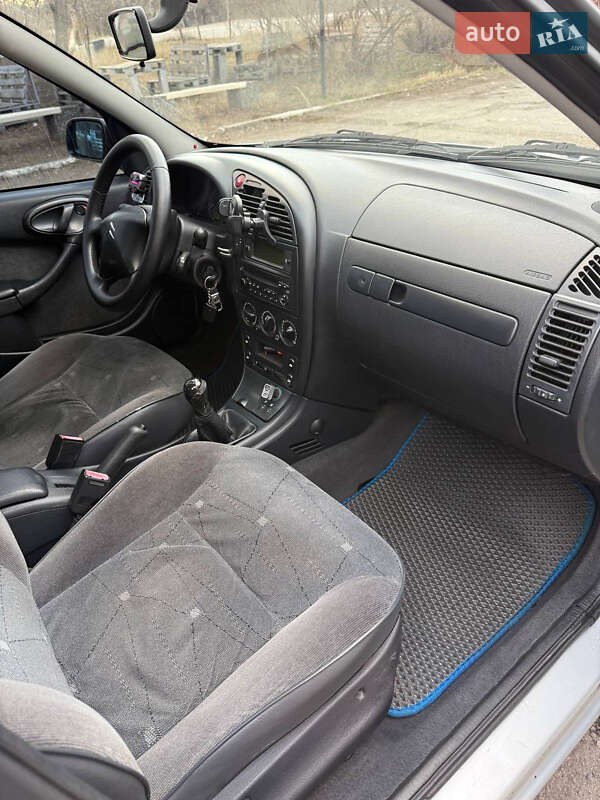 Хэтчбек Citroen Xsara 2002 в Харькове