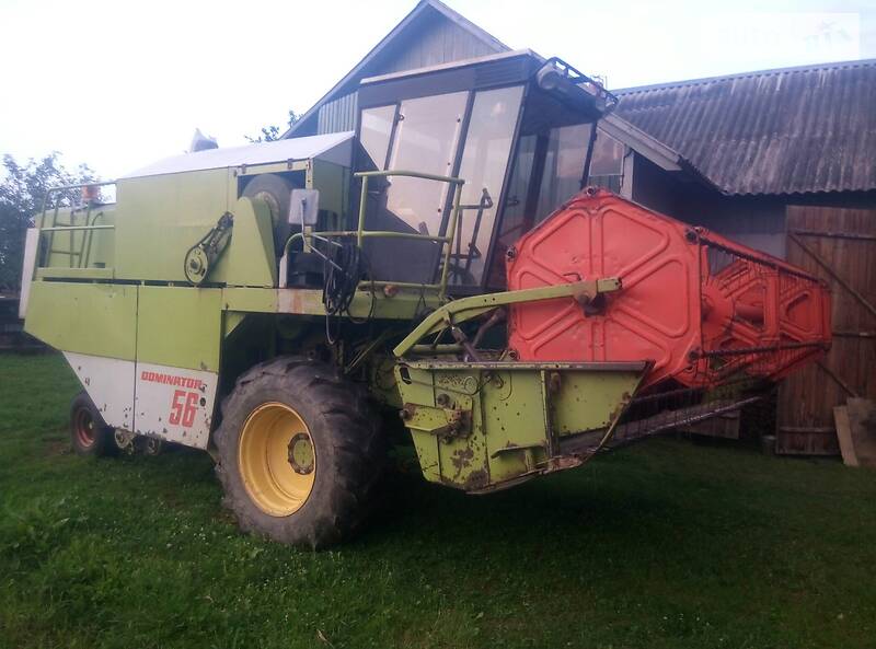 Claas Dominator 56