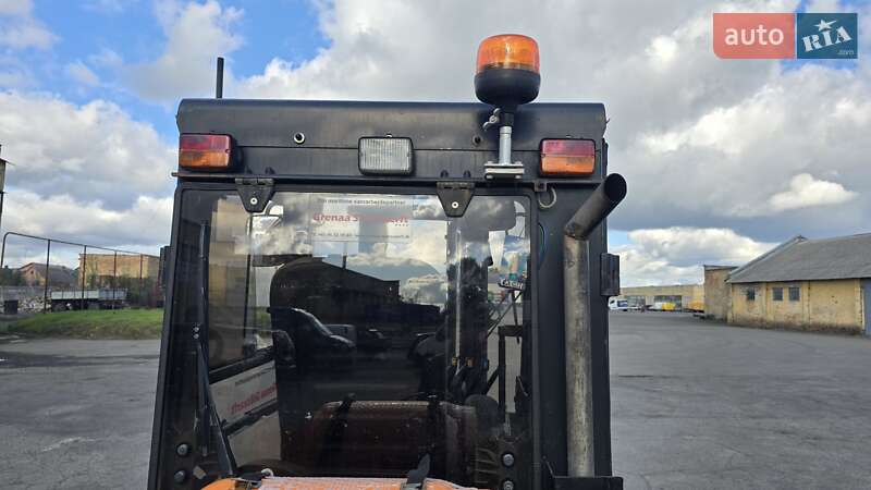 Вилочный погрузчик Clark CGP 1997 в Луцке