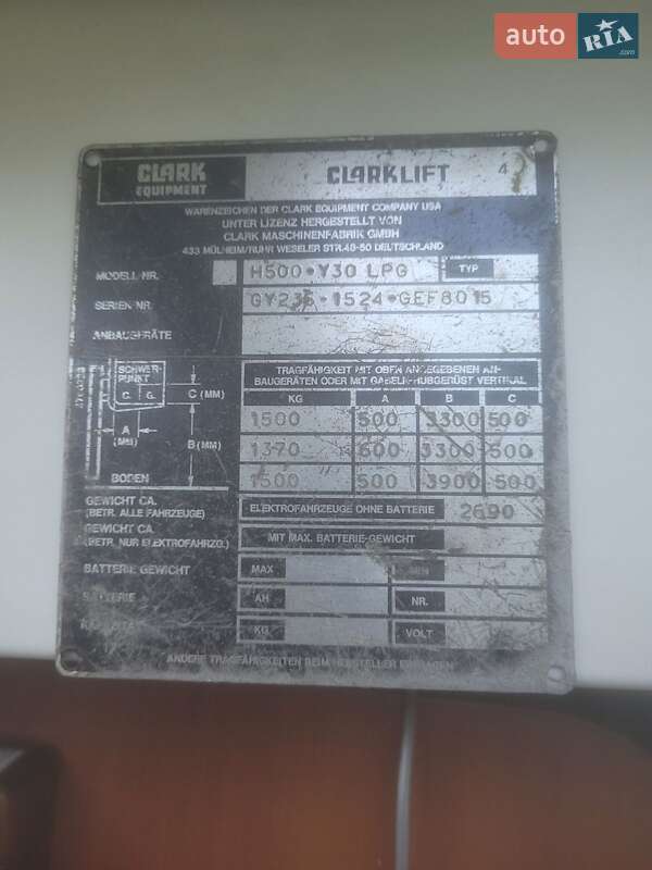 Вилочный погрузчик Clark H500 Y30 LPG 2011 в 