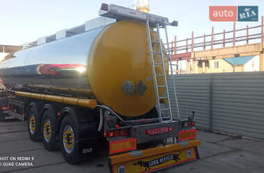 Цистерна Clayton Commercial S1 2002 в 