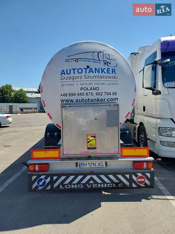 Цистерна напівпричіп Clayton СС 1990 в Одесі фото 7 Цистерна напівпричіп Clayton СС 1990 в Одесі