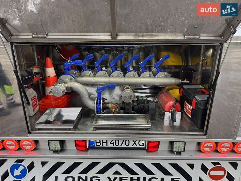 Цистерна полуприцеп Clayton СС 1994 в Одессе фото 6 Цистерна полуприцеп Clayton СС 1994 в Одессе