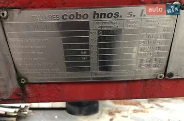 Цистерна напівпричіп Cobo SOA 2002 в Києві