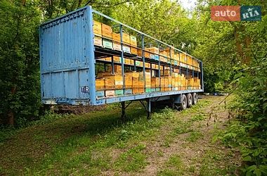 Бортовой полуприцеп Coder D3N34S 1993 в Тыврове
