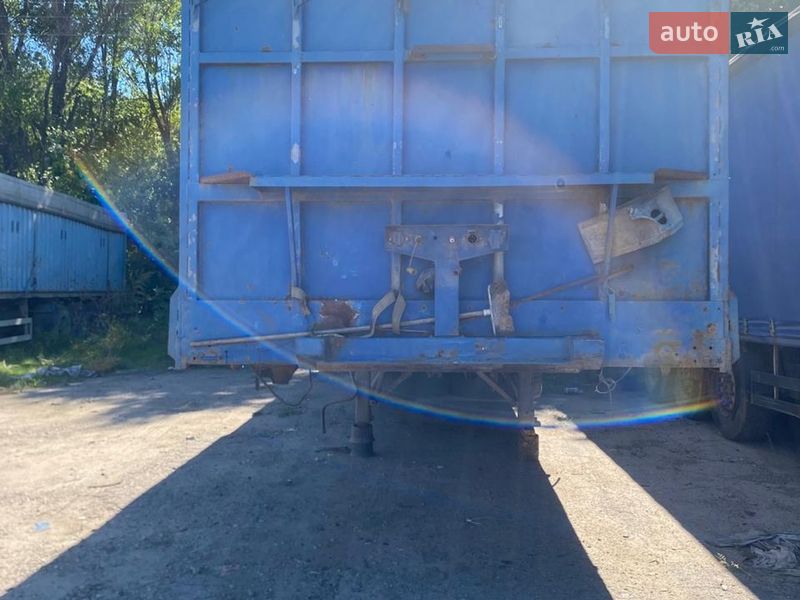 Зерновоз - полуприцеп Corus CTS 2002 в Николаеве