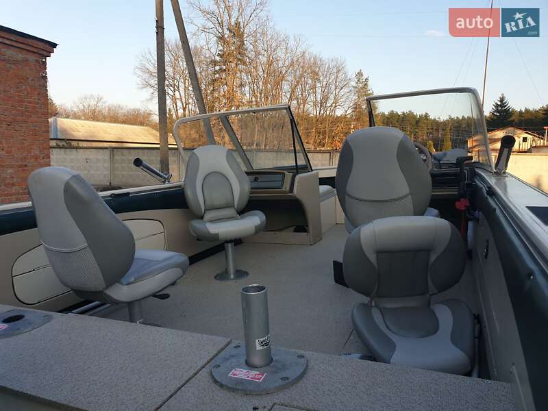 Катер Crestliner Sportfish 2012 в Житомире