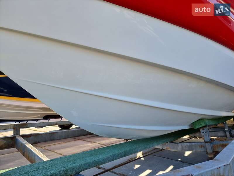 Катер Crownline CR 2008 в Киеве фото 5 Катер Crownline CR 2008 в Киеве