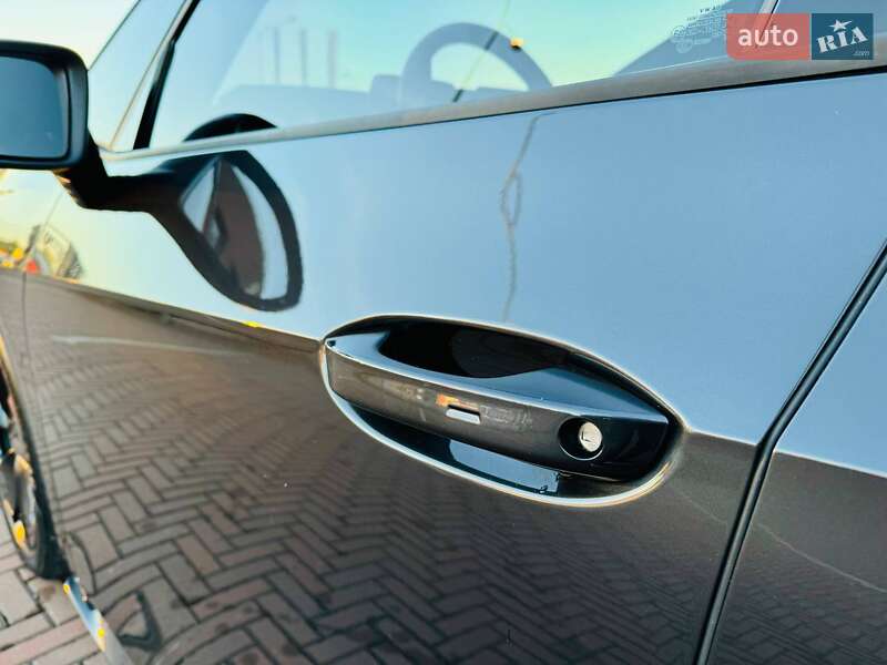 Хэтчбек Cupra Born 2022 в Мукачево