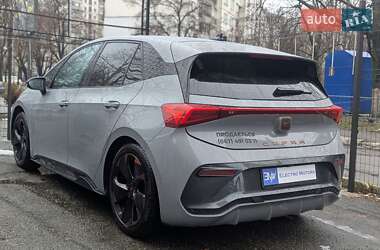 Хэтчбек Cupra Born 2022 в 